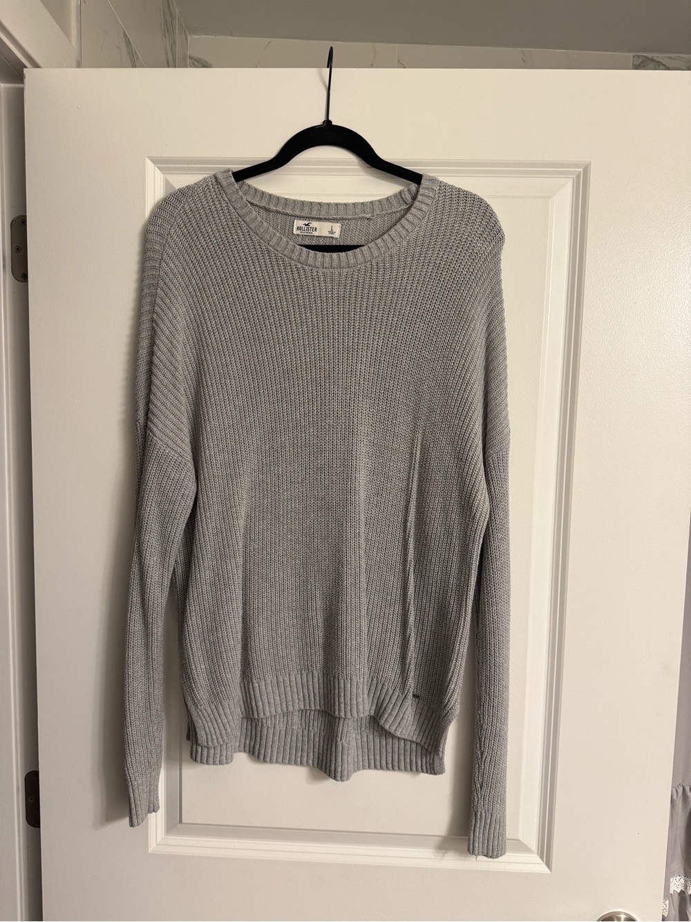 Hollister Light Gray Ribbed Crew Neck Sweater